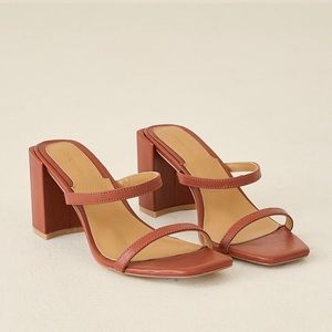 jaggar double strap sandals